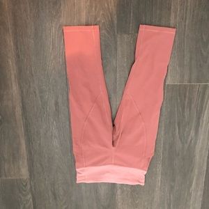 2 tone pink crops